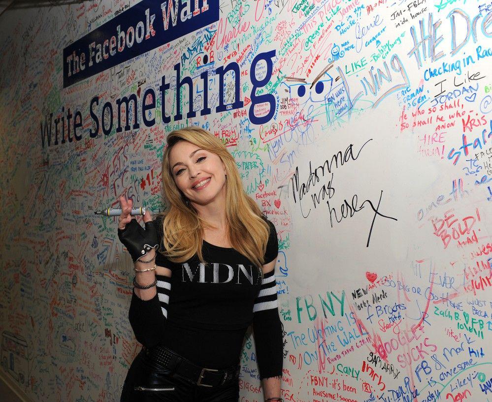 Madonna em chat com Jimmy Fallon no Facebook