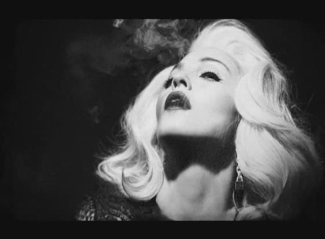 Madonna - Girl Gone Wild Video Capturas