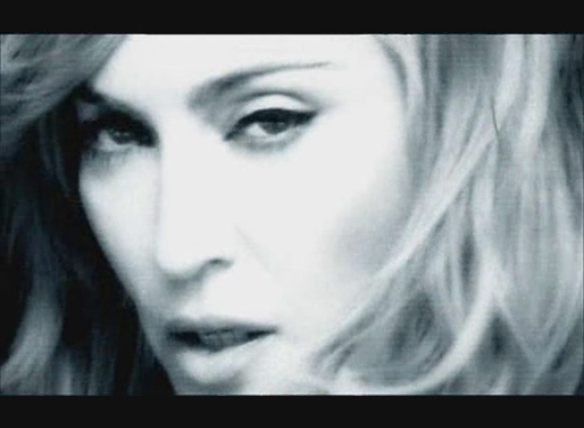 Madonna - Girl Gone Wild Video Capturas